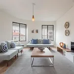 Marques De Pombal, Ttldl42 * リスボン